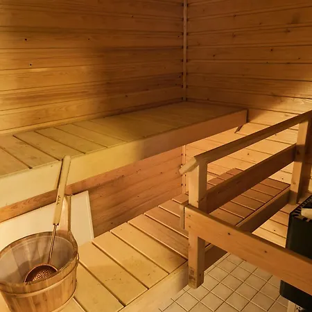 Tidy Dobbel With Balcony And Sauna Daire *
